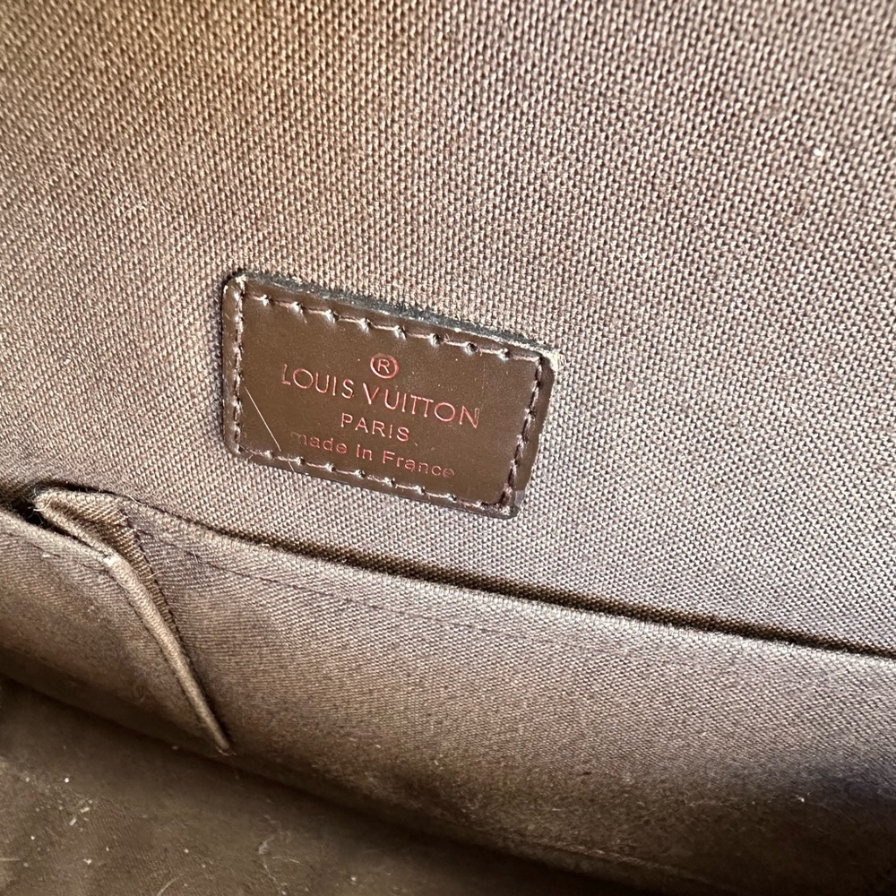 Louis Vuitton Bag - Picture 6 of 11